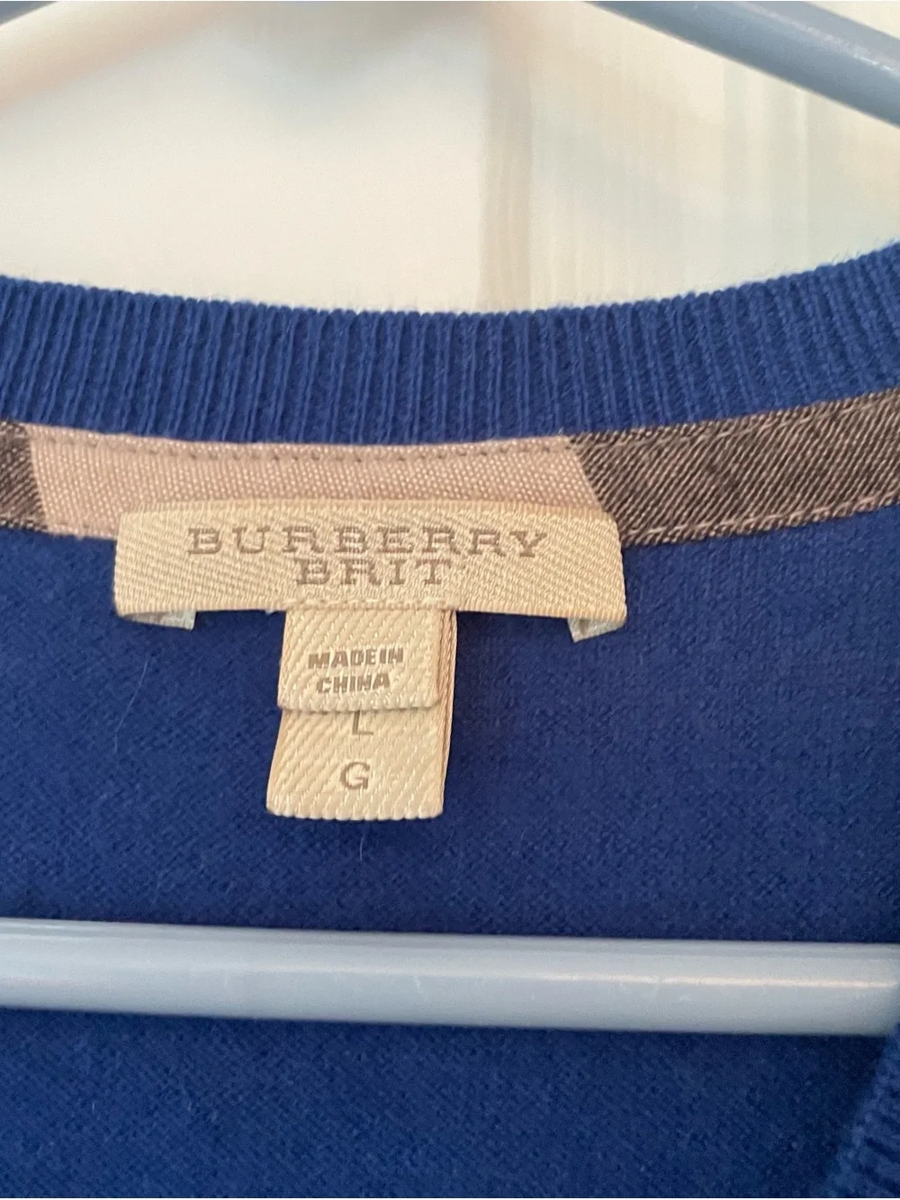 Burberry Brit Royal Blue Cashmere Cotton V-Neck Sweater with Nova Check Large